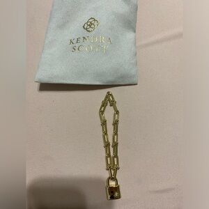 Kendra Scott Jess Lock Chain Bracelet in Gold